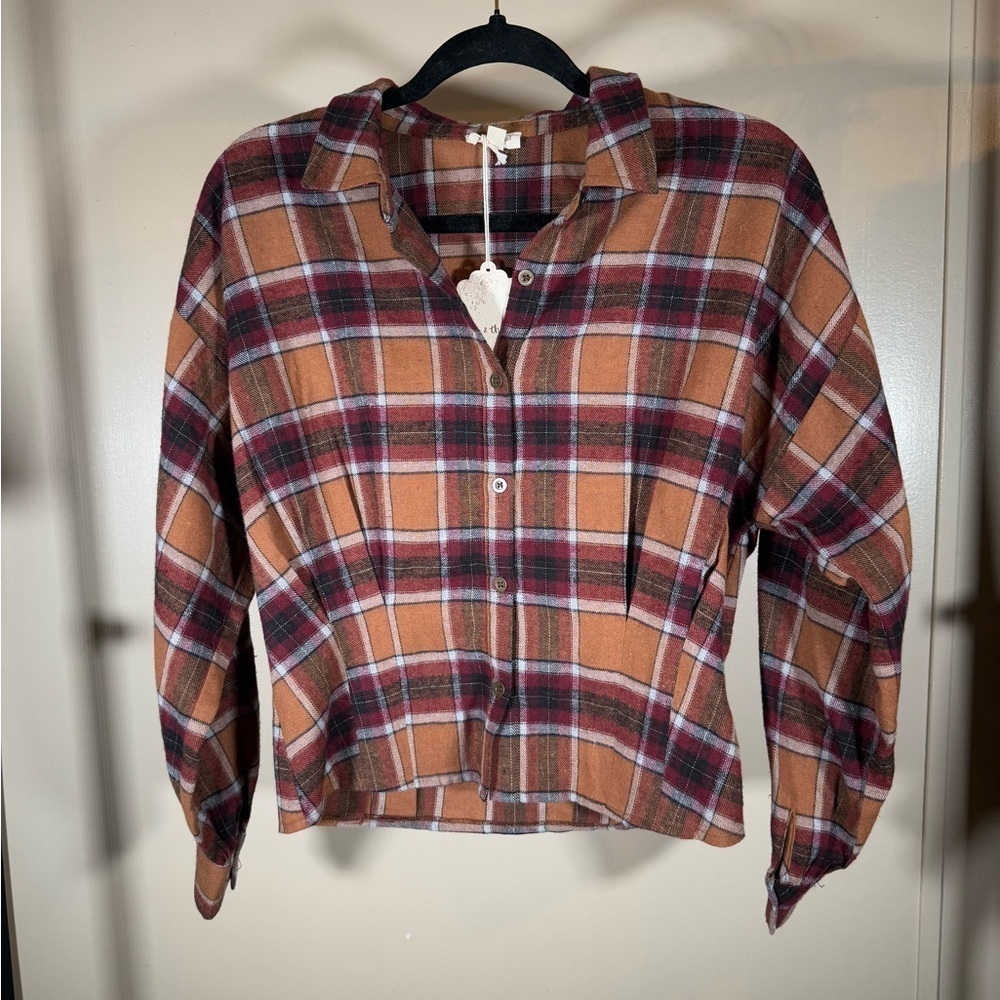 NWT hem & thread Pleated Plaid Crop Long sleeve Top Size Small